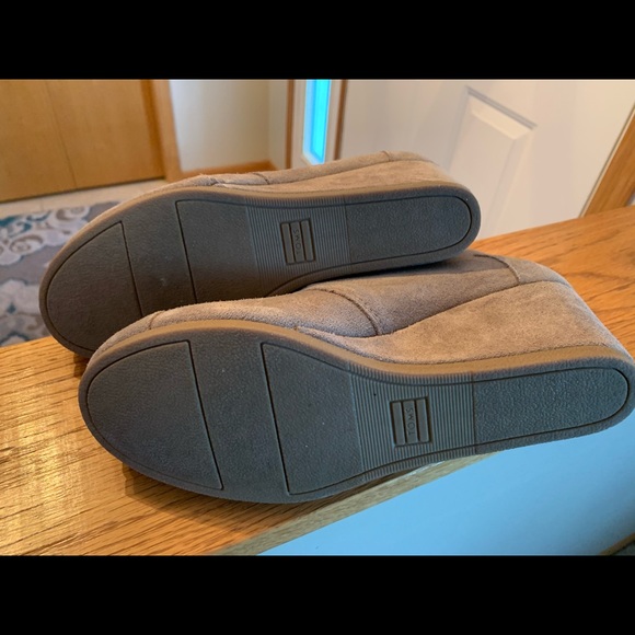 Toms Booties - Size 9.5 - Picture 5 of 7